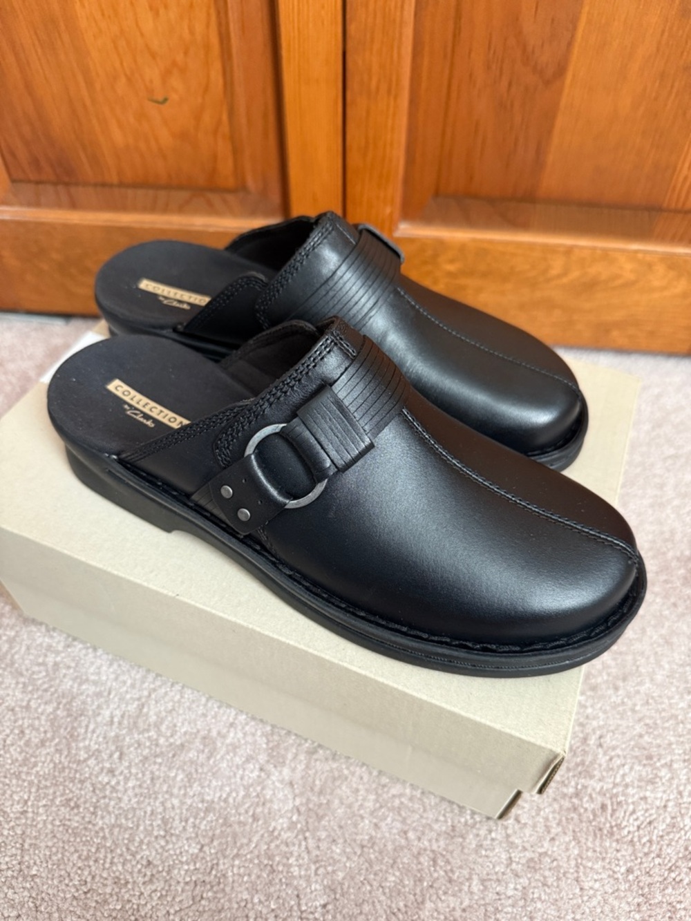Clarks Patty Lorene Mules Buckle Strap Black Leather Women's - 7M - NEW